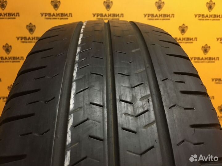 Nexen Roadian CT8 215/65 R17 104T