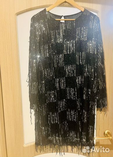Платье Zara с бахромой и блестками