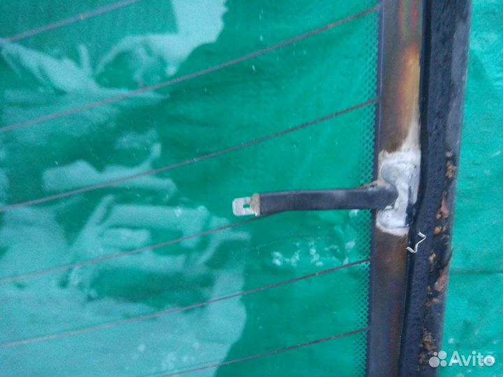 Стекло заднее Renault Megan 2006 г