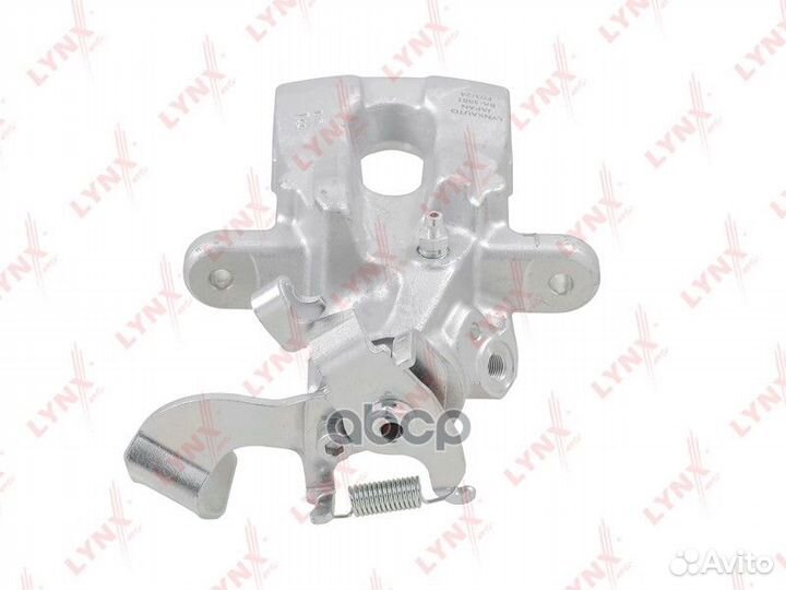 Суппорт тормозной зад лев toyota Auris E15