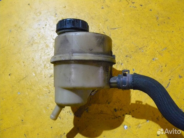 Бачок гур для Renault Logan 2 Sandero 2