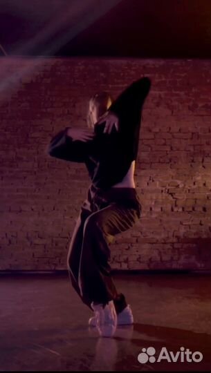 Танцы. Хореограф