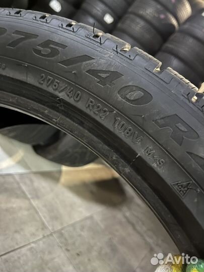 Pirelli Scorpion Winter 275/40 R22