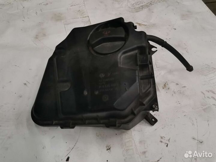 Бачок расширительный Audi Q7 Touareg Cayenne