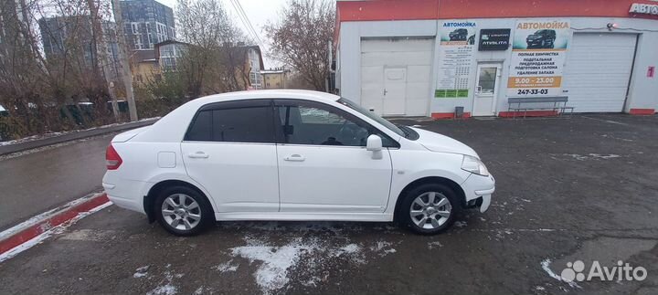 Nissan Tiida 1.6 AT, 2012, 182 000 км