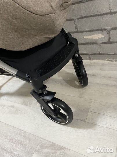 Коляска luxmom H 3