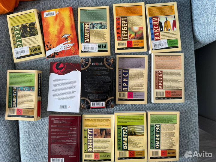 Новые книги в мягкой обложке разные