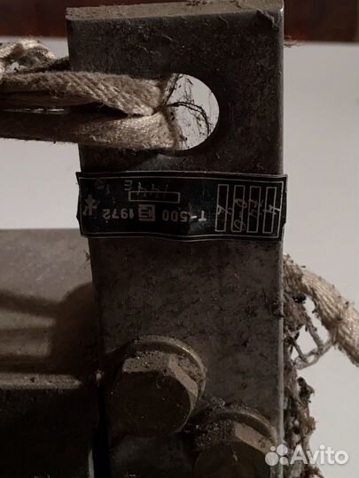 Тиристор Т500