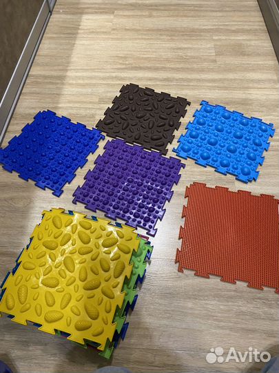 Массажный коврик-пазл