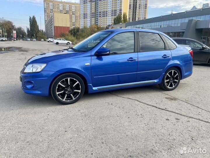 LADA Granta 1.6 МТ, 2018, 29 100 км