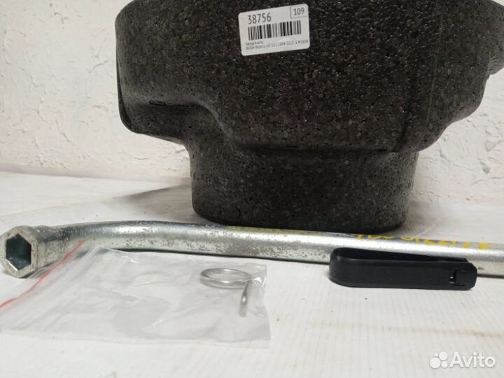 Ящик для инструментов Skoda Octavia (A5 1Z)