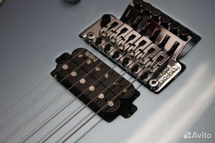 Мастеровая электрогитара