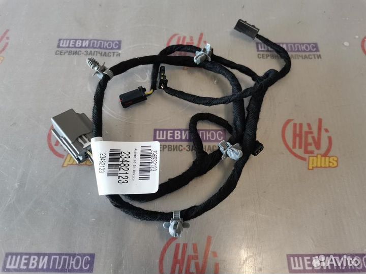 Жгут проводки замка двери Cadillac Escalade