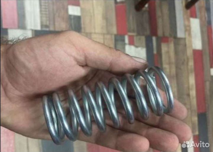 Вибродвигатель и Пружины.для вибростола комплект
