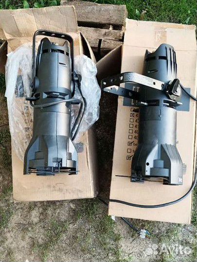 Прожектор ETC Source Four 436 w/o