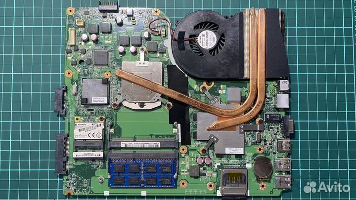 Ноутбук DNS MT50IN1 на запчасти