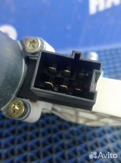 Моторчик стеклоподъемника Mercedes-Benz W169