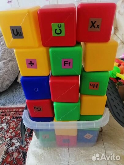 Кубики пластмассовые, 8см., 18шт