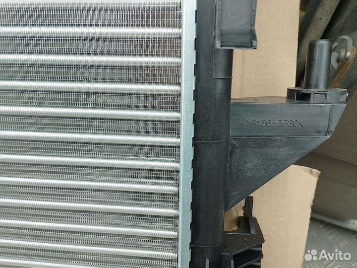 Радиатор охлаждения Пежо боксер, Ситроен джампер