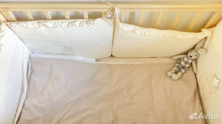 Кроватка детская Гандылян с маятником