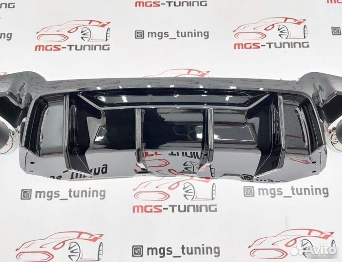 Диффузор с насадками 5 series F10 M5-Competition