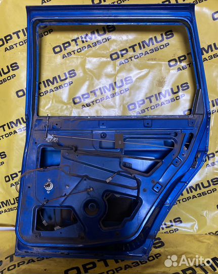 Задняя правая дверь Ваз 2111