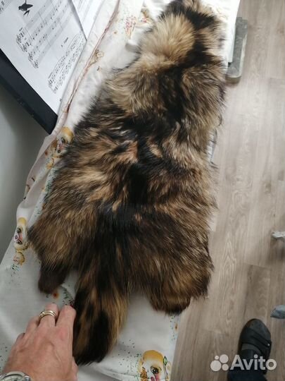 Шкурка на воротник, украшения