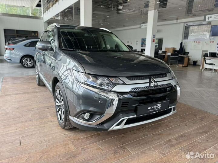 Mitsubishi Outlander 2.4 CVT, 2019, 118 167 км
