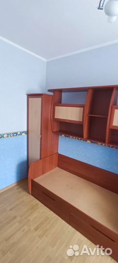 Комплект детской мебели стенка с кроватью