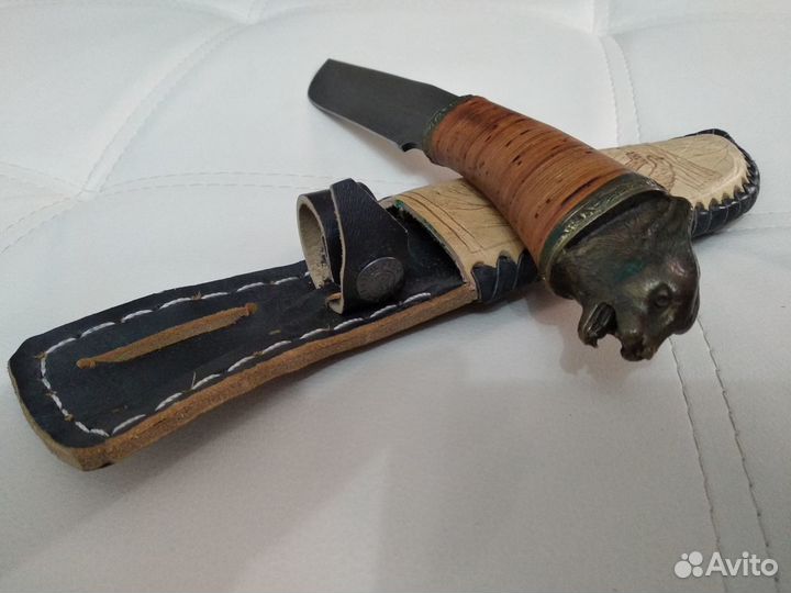Нож из дамасской стали