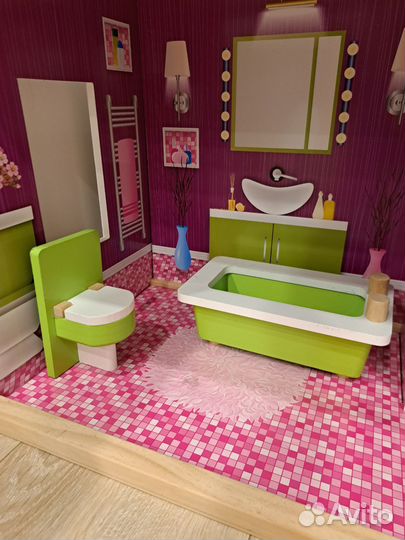 Домик кукольный