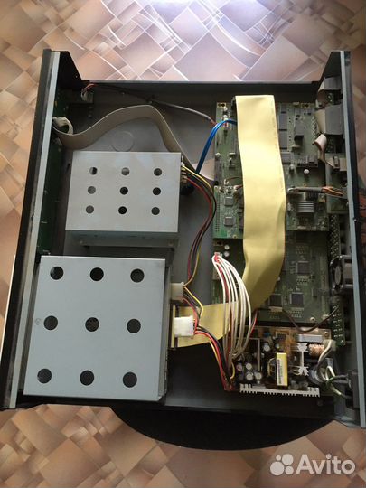 Видео регистратор на 16 камер