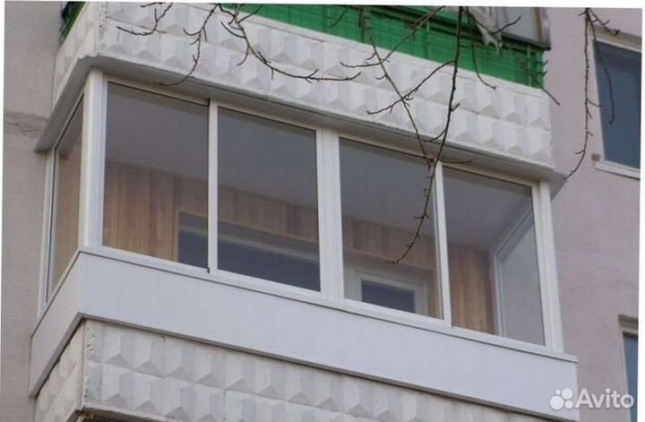 Окно в квартиру / дом / коттедж