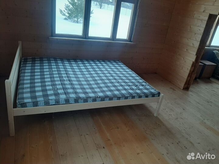 Кровать в наличии и под заказ