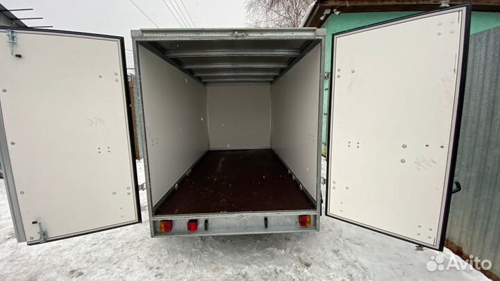 Двухосный промтоварный фургон мзса 817783