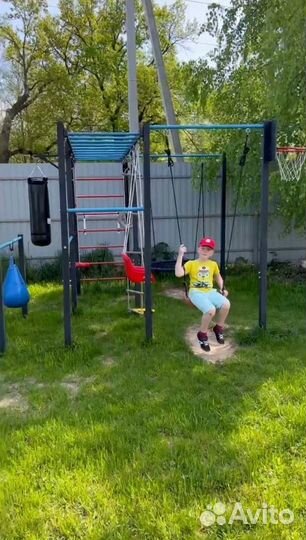 Уличный спорткомплекс от завода