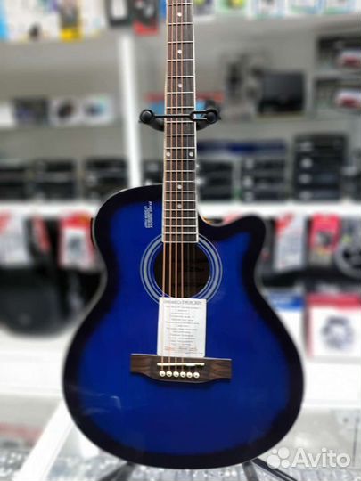 Акустическая гитара