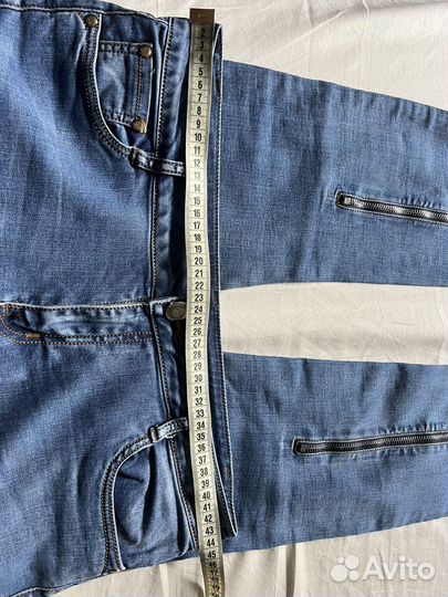 Джинсы женские