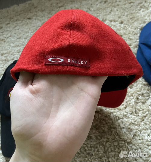 Кепки Oakley, Nike, Hard rock Cafe, Hugo boss