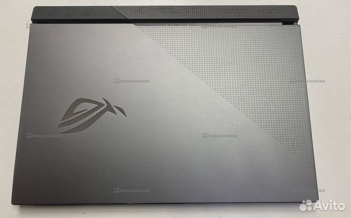 Ноутбук Asus Rog Strix G713IC