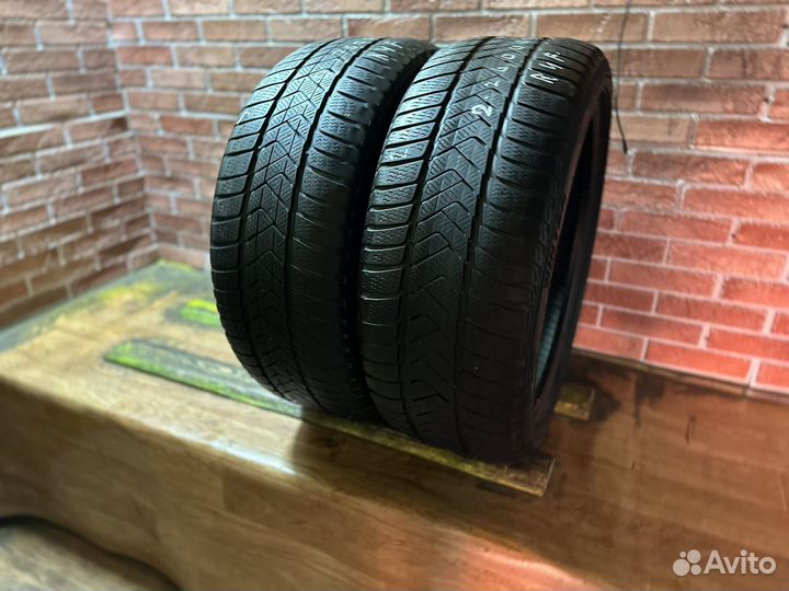 Pirelli Winter Sottozero 3 245/40 R19 98V