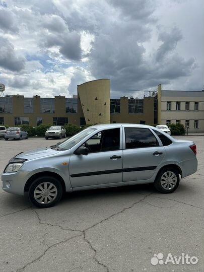 LADA Granta 1.6 AT, 2014, 178 000 км