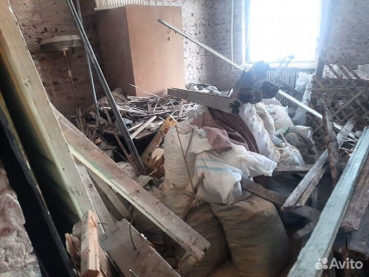 Вывоз мусора газель или тракторная телега