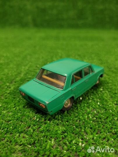Модель автомобиля ваз 2101 СССР 1/43