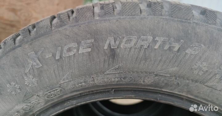 Michelin X-Ice North 3 215/60 R16 99T