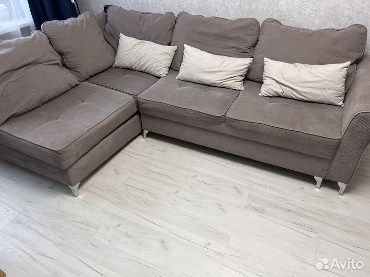 Угловой диван