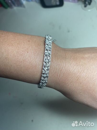 Золотой браслет с бриллиантами