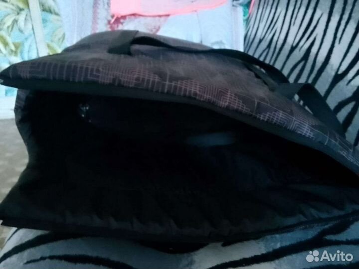 Переноска для кошек и собак