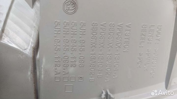 Фонарь задний правый Skoda Rapid