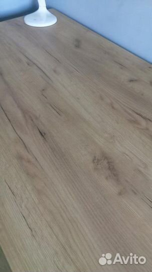 Стол письменный и полка